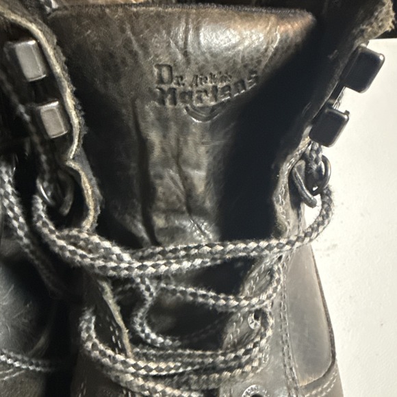 Vintage Dr. Martens Soren Lace Up Distressed Brown Leather Boot Size 9 - Picture 3 of 12